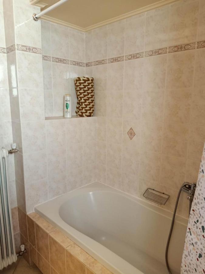 Big Apt 3Bed 3Bath 10 Min Walk Acropolis Athens Luaran gambar