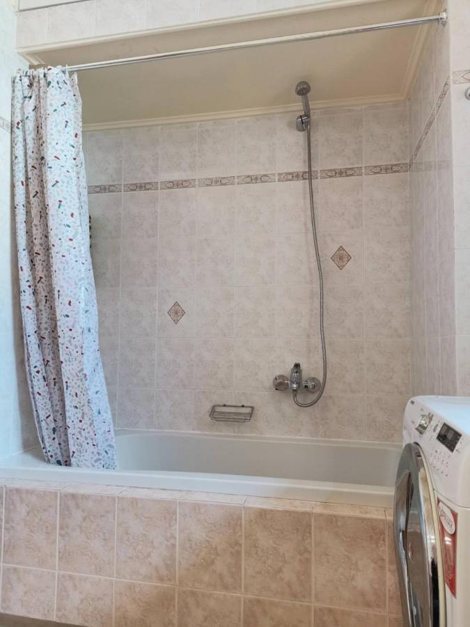 Big Apt 3Bed 3Bath 10 Min Walk Acropolis Athens Luaran gambar